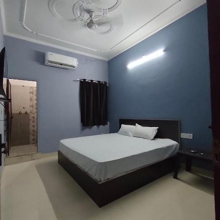 The Aana Inn Hotel Jaipur Buitenkant foto
