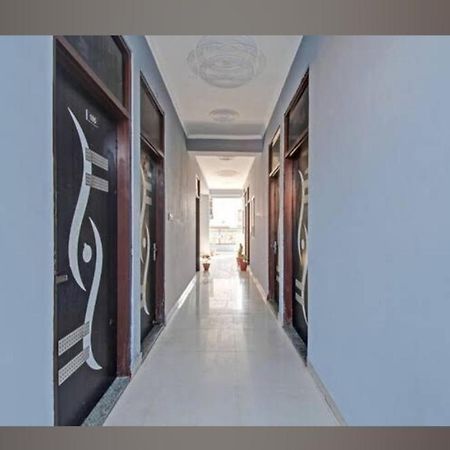 The Aana Inn Hotel Jaipur Buitenkant foto
