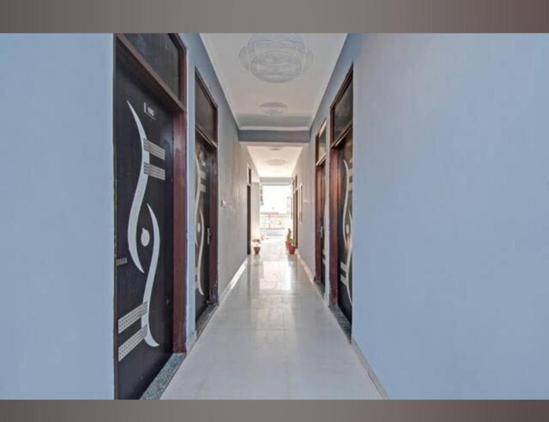 The Aana Inn Hotel Jaipur Buitenkant foto